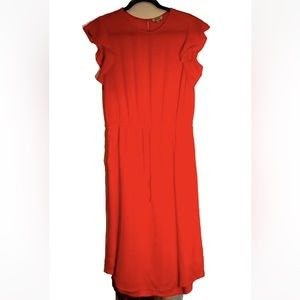 Aritzia Babaton Vermilion Fleurette Dress with pockets and Midi Hem Sz Large